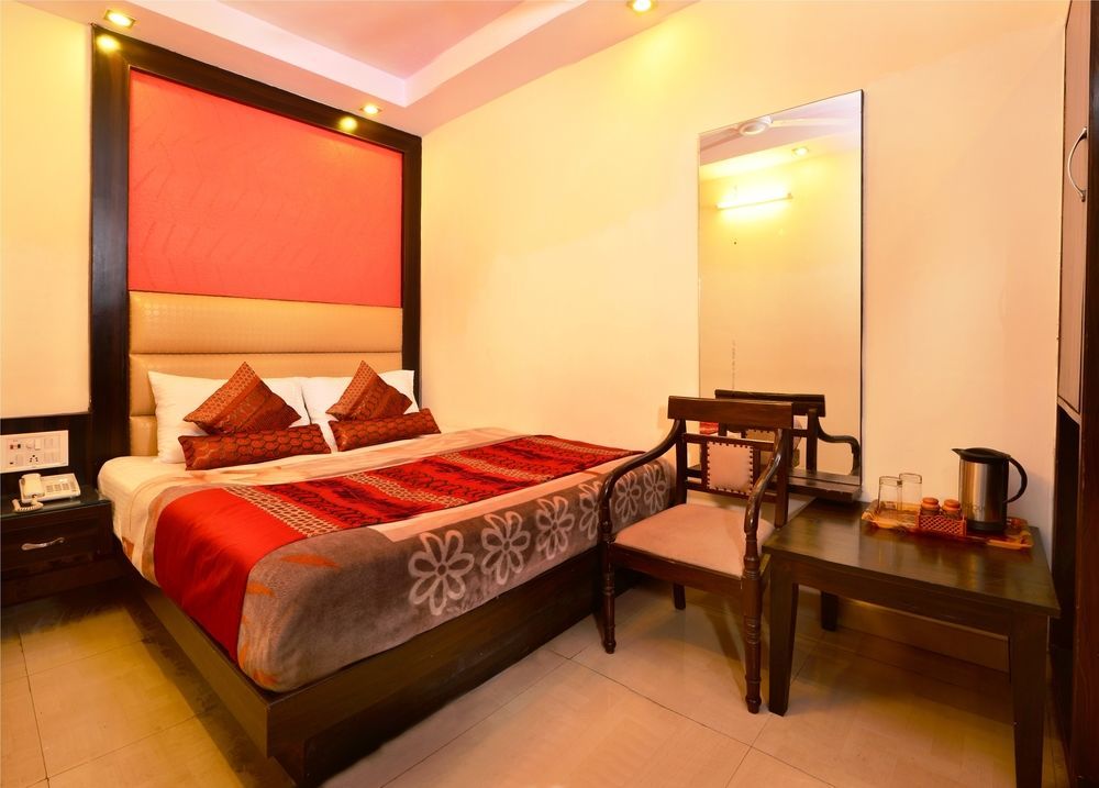Itsy By Treebo - Baba Residency Hotel New Delhi Exterior photo