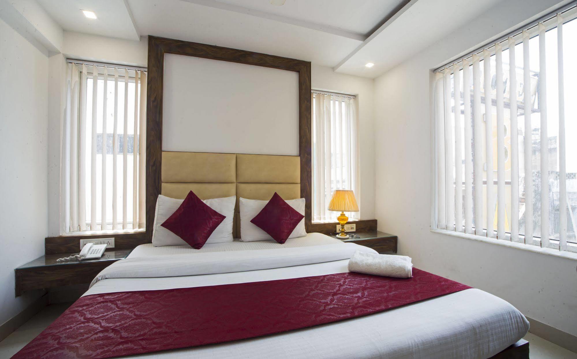 Itsy By Treebo - Baba Residency Hotel New Delhi Exterior photo