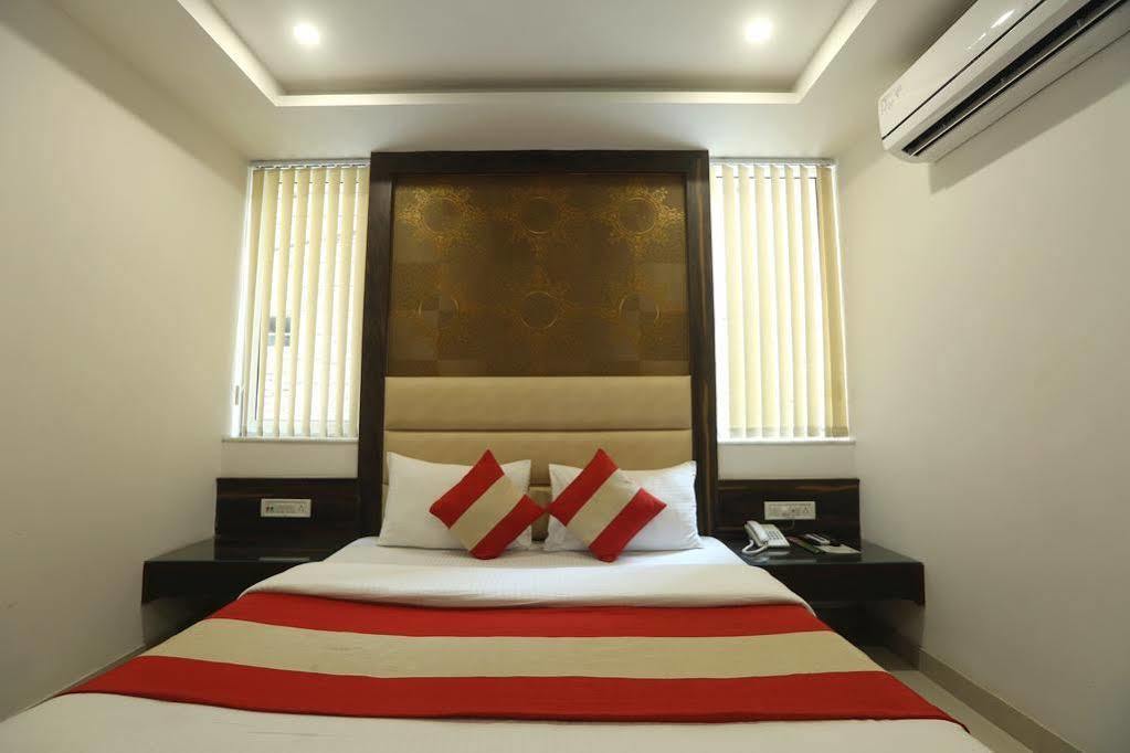 Itsy By Treebo - Baba Residency Hotel New Delhi Exterior photo